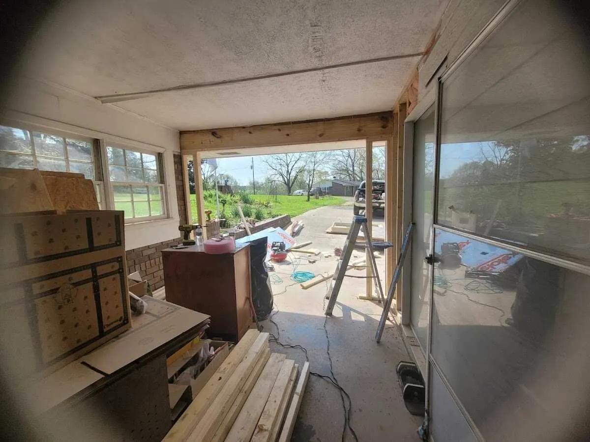 Air movers and dehumidifier for Drying & Dehumidification in Upper Moreland